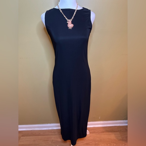 Casual Corner Dresses & Skirts - Casual Corner Sleeveless Black Sheath Dress